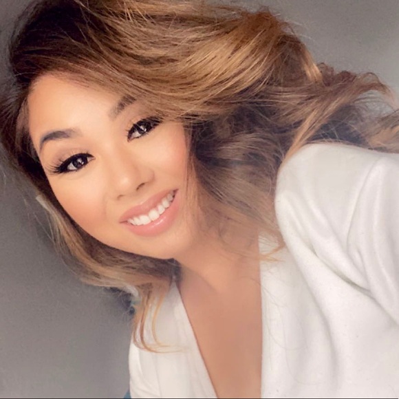 Meet your Posher, Maria - Picture 2 of 2